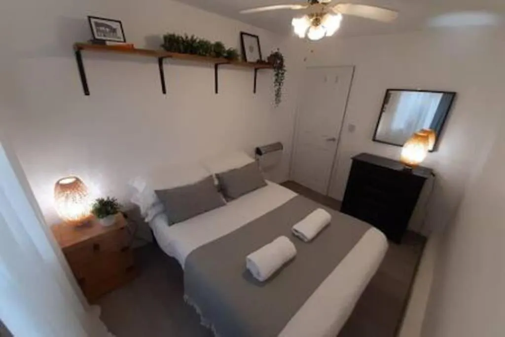 Apartment Cosy - Stylish - Close To Centre Cardiff