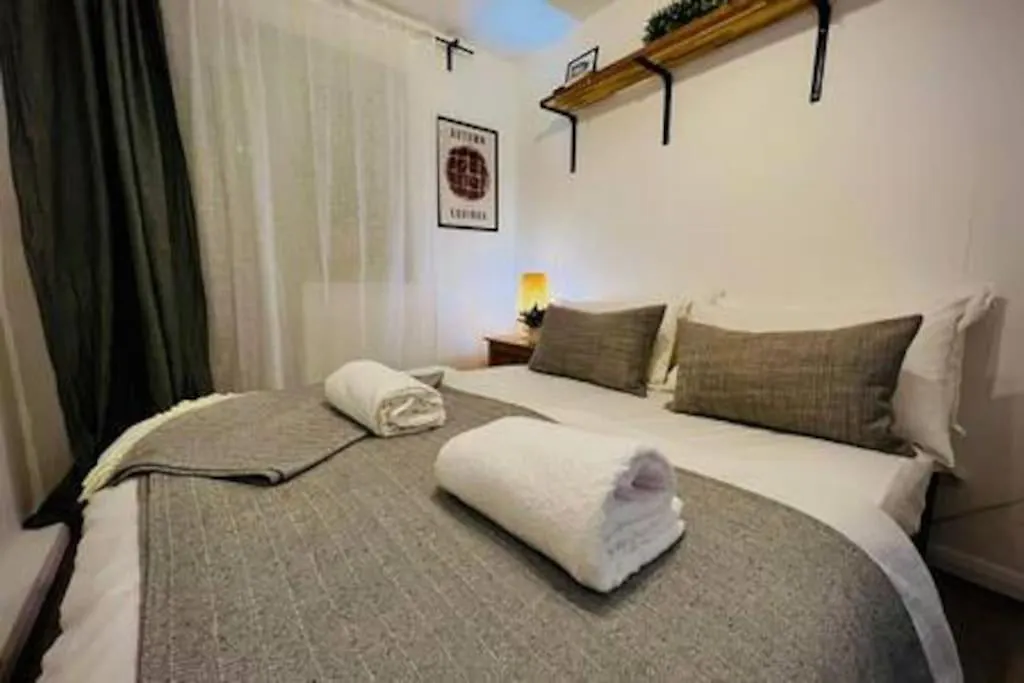 Cosy - Stylish - Close To Centre Cardiff Apartment