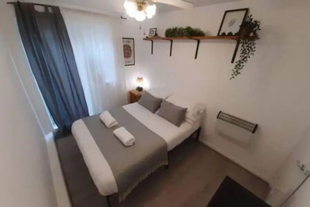 Cosy - Stylish - Close To Centre Cardiff